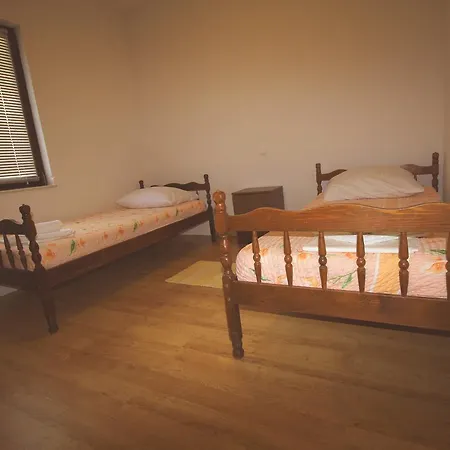 Pisak 12545b Apartamento Mimice