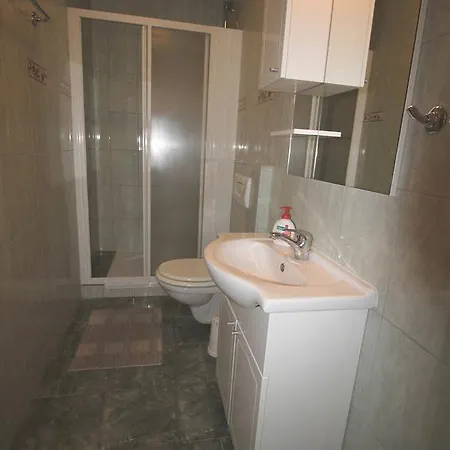 Pisak 12545b Apartamento *